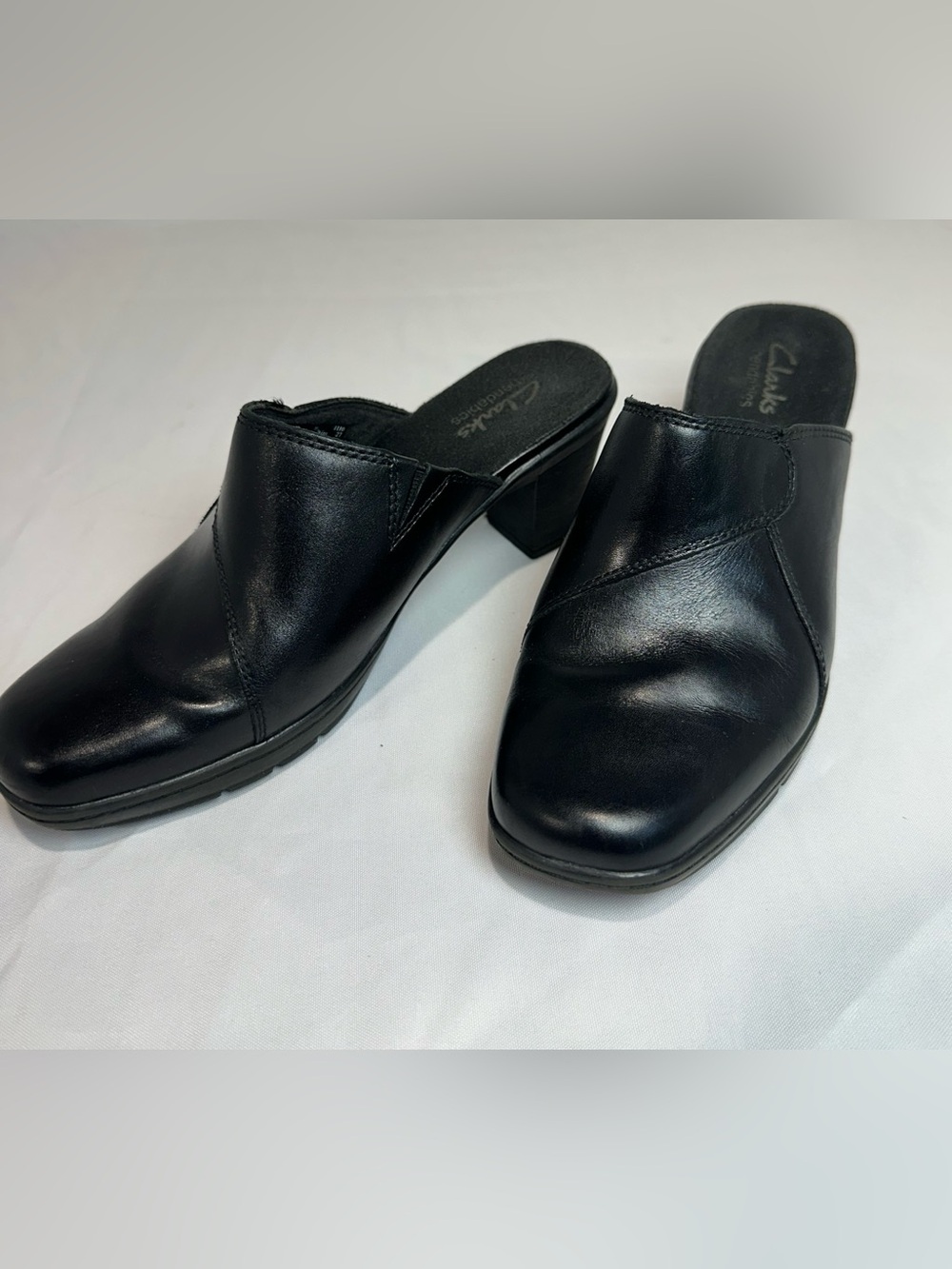 Clarks Black Leather Slip-On Mule Heels Size 8M